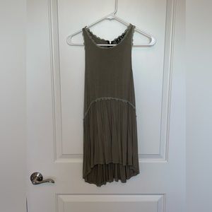 army green long tank top with lace details